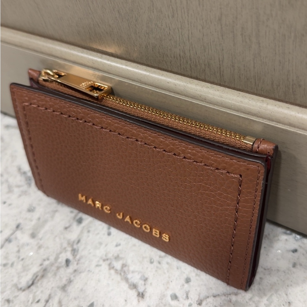 Marc Jacobs Leather Card Wallet Continental Cognac Brown Wallet AUTHENTIC NEW - Picture 2 of 15